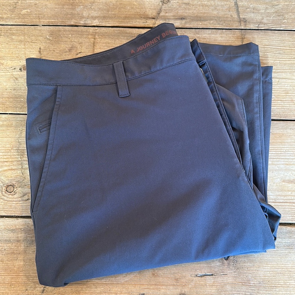 RHONE commuter pant